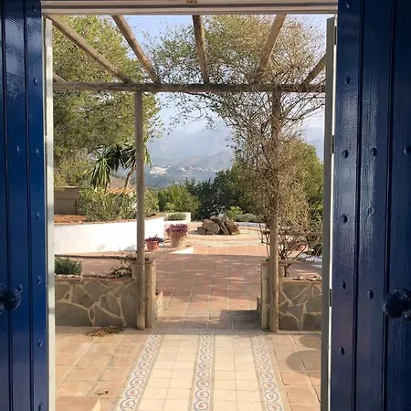 Villa Vista *